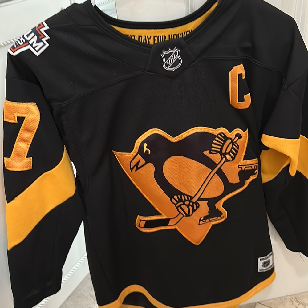 Sydney Crosby hockey jersey